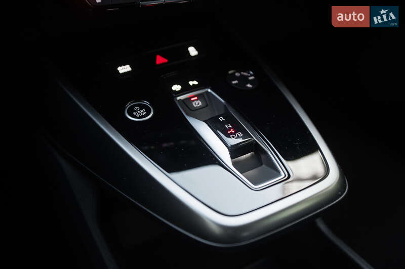 Внедорожник / Кроссовер Audi Q4 e-tron 2021 в Одессе