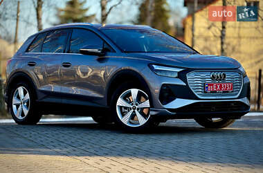 Внедорожник / Кроссовер Audi Q4 e-tron 2023 в 