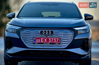 Внедорожник / Кроссовер Audi Q4 e-tron 2023 в 