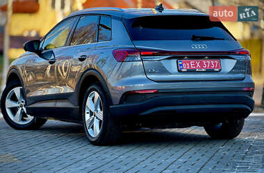 Внедорожник / Кроссовер Audi Q4 e-tron 2023 в 