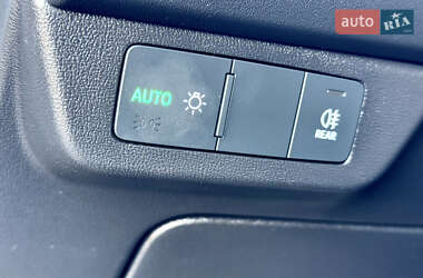 Внедорожник / Кроссовер Audi Q4 e-tron 2023 в 