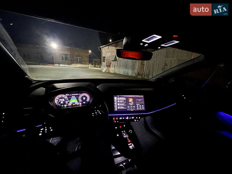Внедорожник / Кроссовер Audi Q4 e-tron 2023 в Киеве