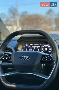 Внедорожник / Кроссовер Audi Q4 e-tron 2021 в 