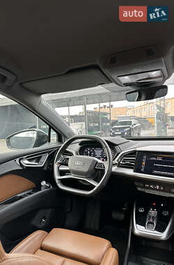 Внедорожник / Кроссовер Audi Q4 e-tron 2021 в 