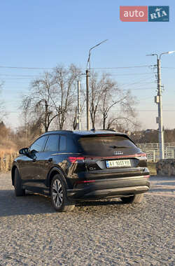 Внедорожник / Кроссовер Audi Q4 e-tron 2021 в 