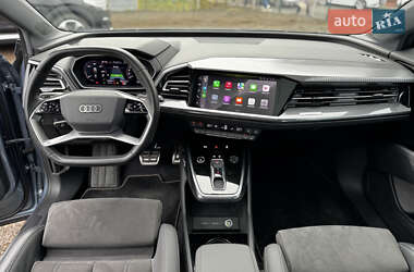 Внедорожник / Кроссовер Audi Q4 e-tron 2023 в 