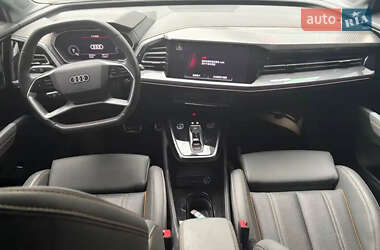 Внедорожник / Кроссовер Audi Q4 e-tron 2023 в 