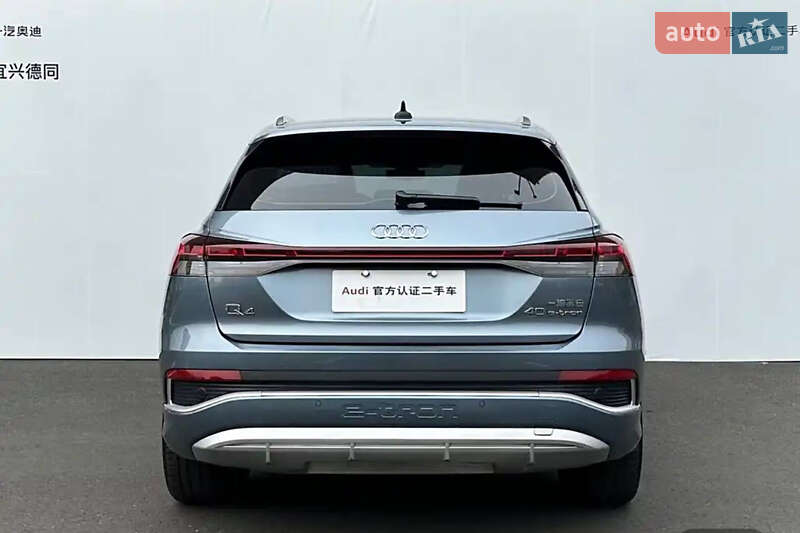 Внедорожник / Кроссовер Audi Q4 e-tron 2023 в Киеве