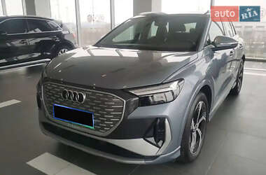 Внедорожник / Кроссовер Audi Q4 e-tron 2023 в Львове