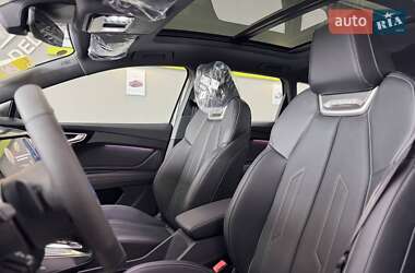 Внедорожник / Кроссовер Audi Q4 e-tron 2025 в 