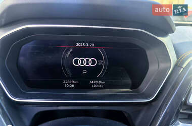 Внедорожник / Кроссовер Audi Q4 e-tron 2023 в 