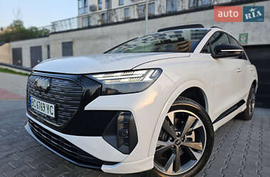 Внедорожник / Кроссовер Audi Q4 e-tron 2023 в 