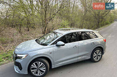 Audi Q4 e-tron 2023 Audi Q4 e-tron 2023