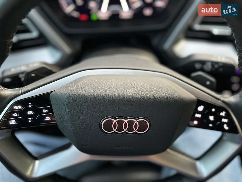 Внедорожник / Кроссовер Audi Q4 e-tron 2023 в Белой Церкви