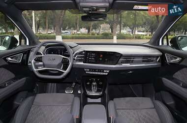 Внедорожник / Кроссовер Audi Q4 e-tron 2025 в 