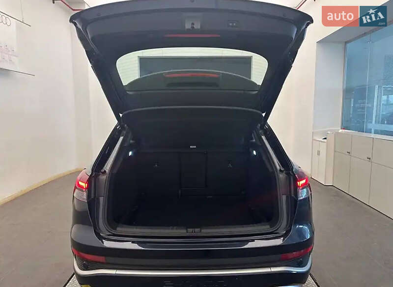 Внедорожник / Кроссовер Audi Q4 e-tron 2023 в Киеве фото 6 Внедорожник / Кроссовер Audi Q4 e-tron 2023 в Киеве