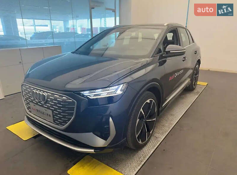 Audi Q4 e-tron 2023