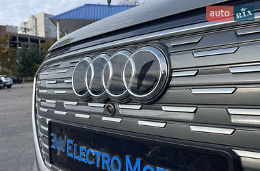 Внедорожник / Кроссовер Audi Q4 e-tron 2025 в 