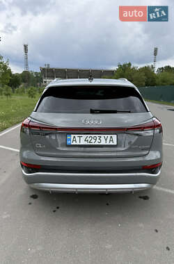 Внедорожник / Кроссовер Audi Q4 e-tron 2023 в 