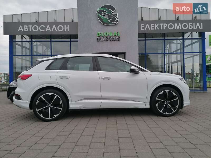 Позашляховик / Кросовер Audi Q4 e-tron 2023 в Мукачевому