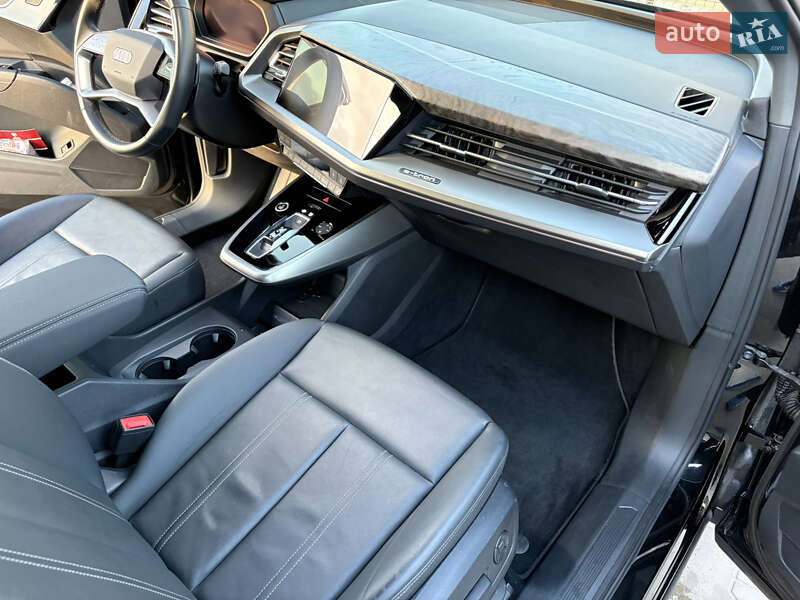 Позашляховик / Кросовер Audi Q4 e-tron 2022 в Ірпені