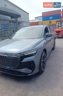 Audi Q4 e-tron 2024 Audi Q4 e-tron 2024