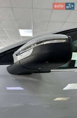 Внедорожник / Кроссовер Audi Q4 e-tron 2023 в 