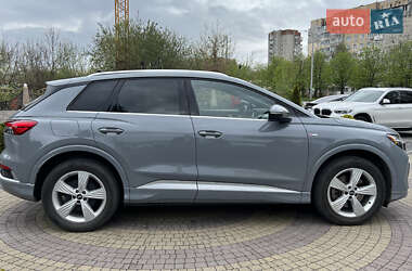 Внедорожник / Кроссовер Audi Q4 e-tron 2023 в 