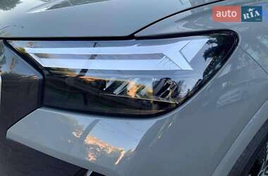 Внедорожник / Кроссовер Audi Q4 e-tron 2025 в 