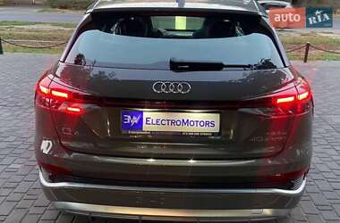 Внедорожник / Кроссовер Audi Q4 e-tron 2025 в 