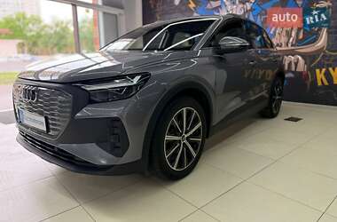 Внедорожник / Кроссовер Audi Q4 e-tron 2022 в 