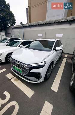 Audi Q4 e-tron 2023 Audi Q4 e-tron 2023