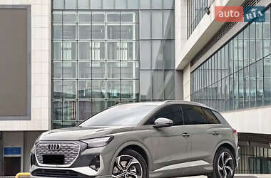 Audi Q4 e-tron 2023 Audi Q4 e-tron 2023