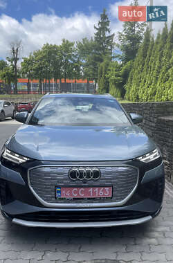 Внедорожник / Кроссовер Audi Q4 e-tron 2021 в 