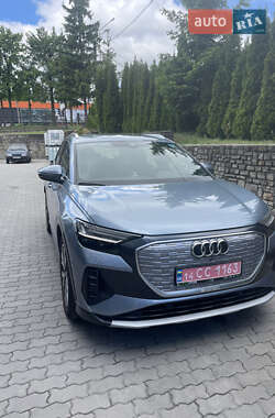 Внедорожник / Кроссовер Audi Q4 e-tron 2021 в 