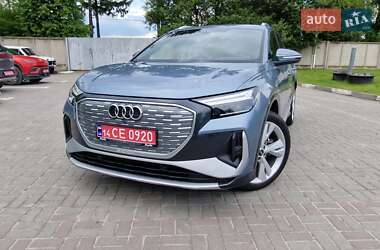 Позашляховик / Кросовер Audi Q4 e-tron 2023 в 