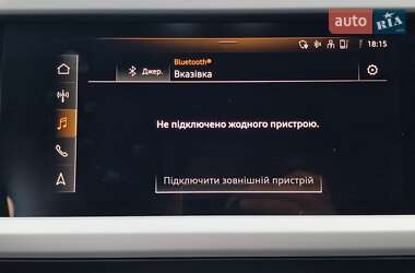 Позашляховик / Кросовер Audi Q4 e-tron 2023 в 