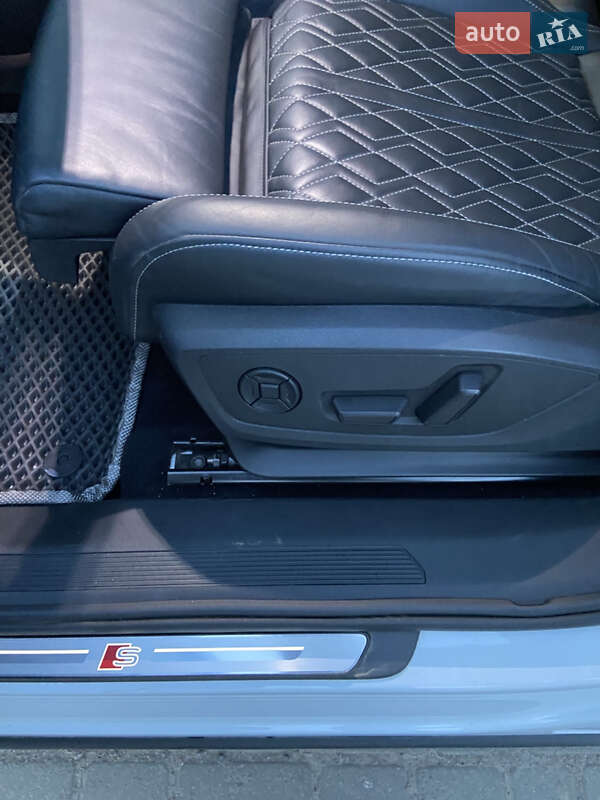 Позашляховик / Кросовер Audi Q4 e-tron 2021 в Іллінцях фото 21 Позашляховик / Кросовер Audi Q4 e-tron 2021 в Іллінцях