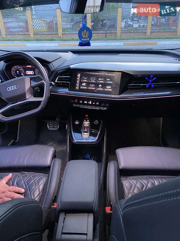 Позашляховик / Кросовер Audi Q4 e-tron 2021 в Іллінцях фото 31 Позашляховик / Кросовер Audi Q4 e-tron 2021 в Іллінцях