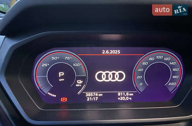 Внедорожник / Кроссовер Audi Q4 e-tron 2021 в 