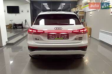 Внедорожник / Кроссовер Audi Q4 e-tron 2025 в 