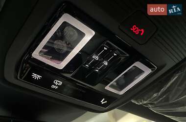 Внедорожник / Кроссовер Audi Q4 e-tron 2025 в 