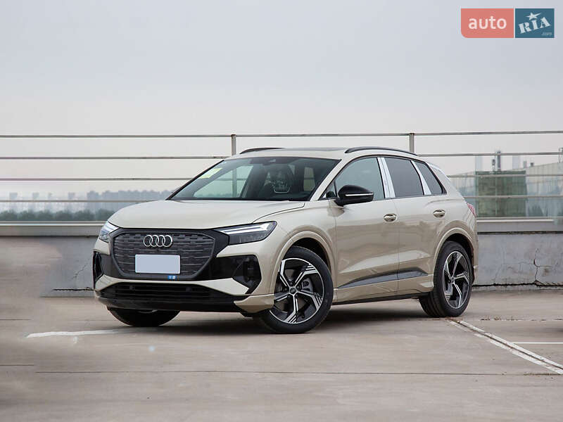 Audi Q4 e-tron 2024