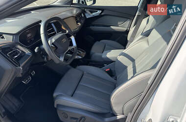 Внедорожник / Кроссовер Audi Q4 e-tron 2023 в 