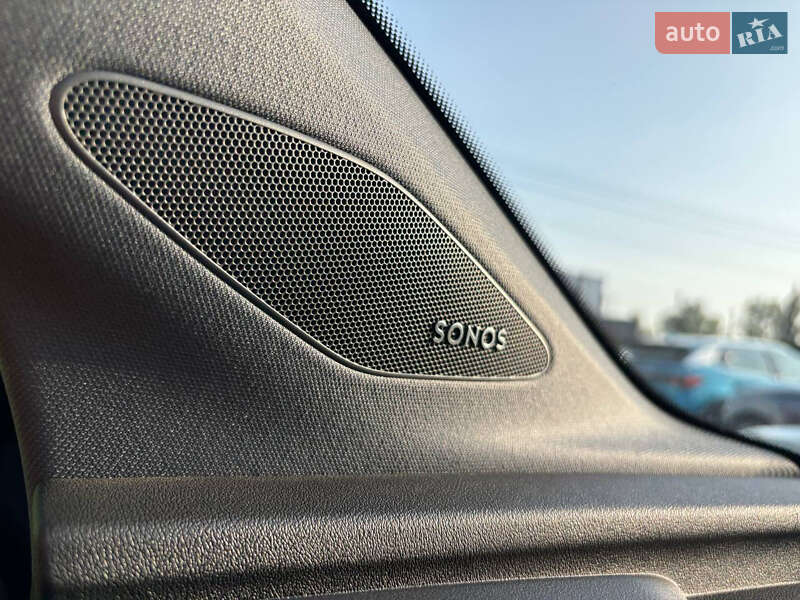 Позашляховик / Кросовер Audi Q4 e-tron 2024 в Києві