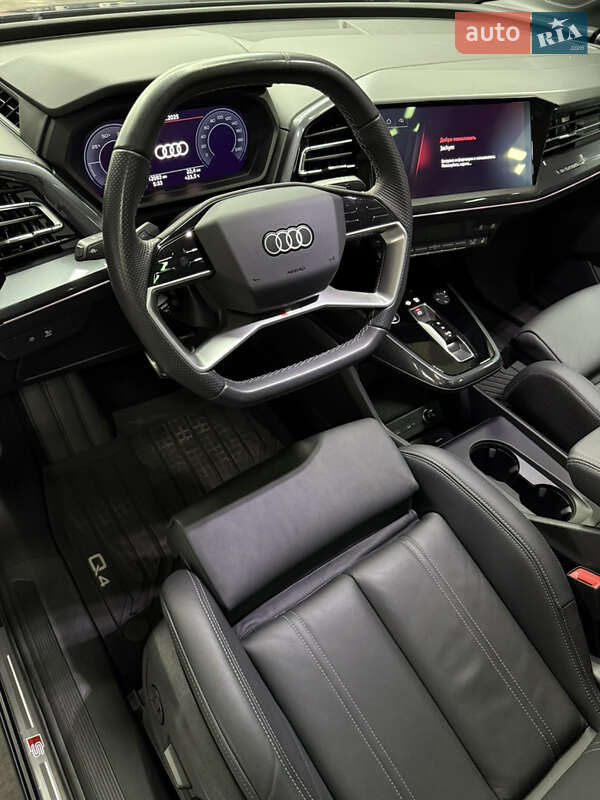 Позашляховик / Кросовер Audi Q4 e-tron 2023 в Одесі