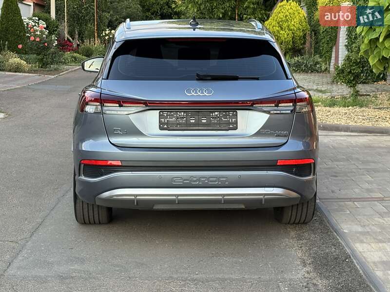 Позашляховик / Кросовер Audi Q4 e-tron 2023 в Одесі