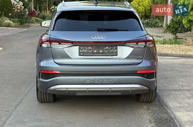 Внедорожник / Кроссовер Audi Q4 e-tron 2023 в 