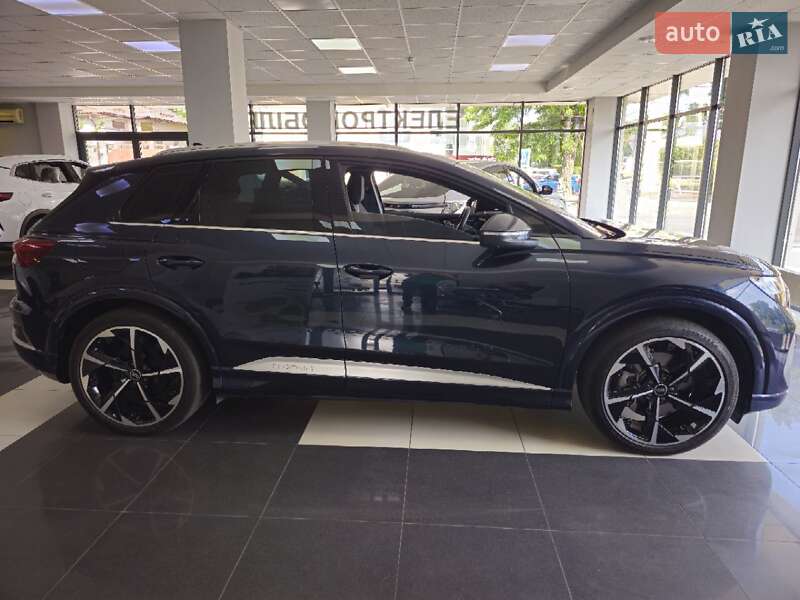 Внедорожник / Кроссовер Audi Q4 e-tron 2023 в Днепре