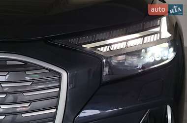 Внедорожник / Кроссовер Audi Q4 e-tron 2023 в 